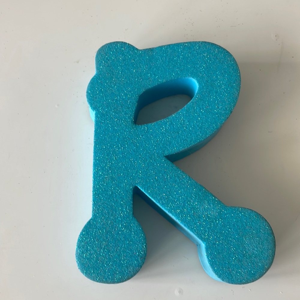 Hard Foam Letter R